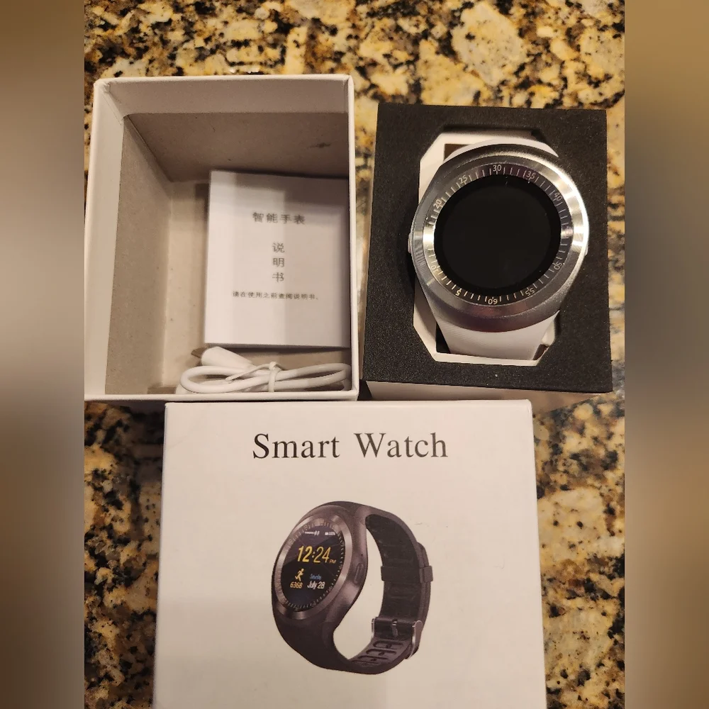 Rabby Rock Silver/White Smart Watch